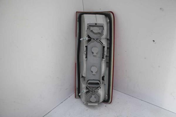 FEU ARRIERE GAUCHE TRANSIT CONNECT 2002-2009 - Vue 2